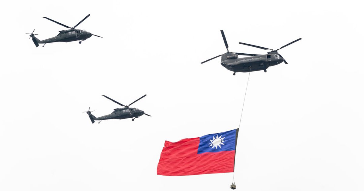 中国の警告発射:台湾大統領の飛行機を阻止する